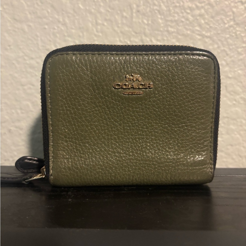 Coach Green Leather Compact Wallet